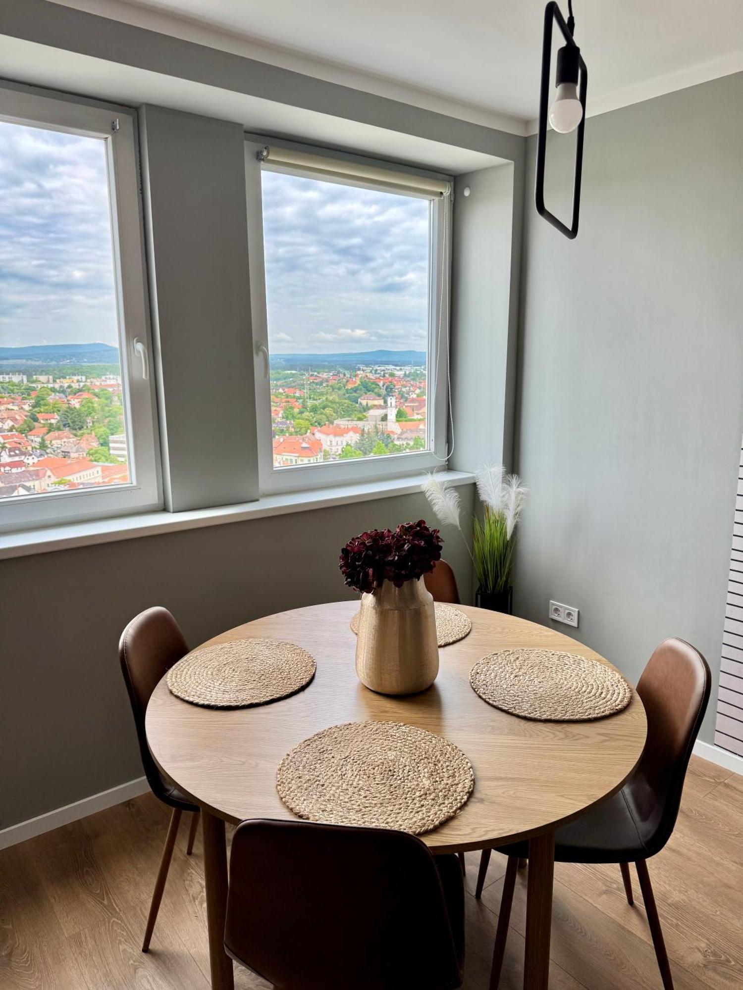 Panorama View Deluxe Apartment Veszprém Extérieur photo